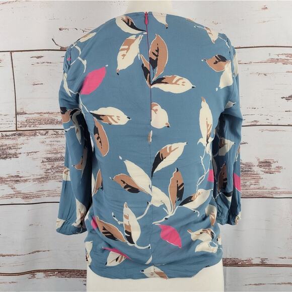 Boden Easy Printed Top Pleated Leaf Print Blue Size 2 - Picture 2 of 6